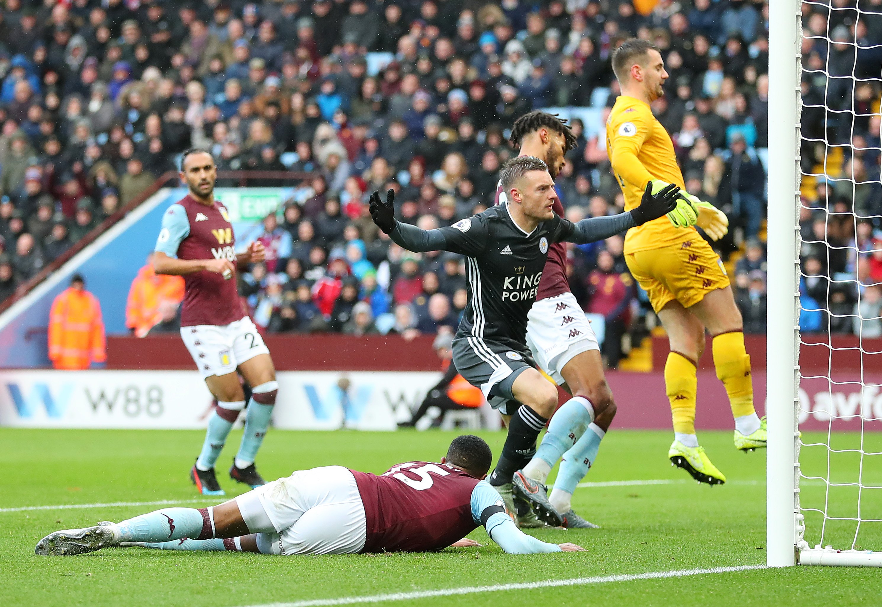 训练有着惊 训练有着惊